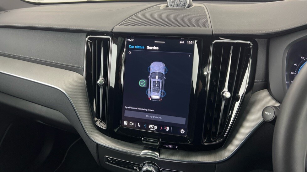 Used Volvo XC60 2025 for sale - 77732394: Photo 15