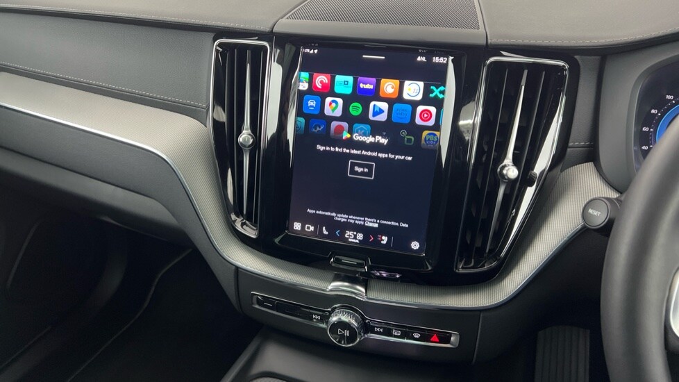 Used Volvo XC60 2025 for sale - 77732394: Photo 48