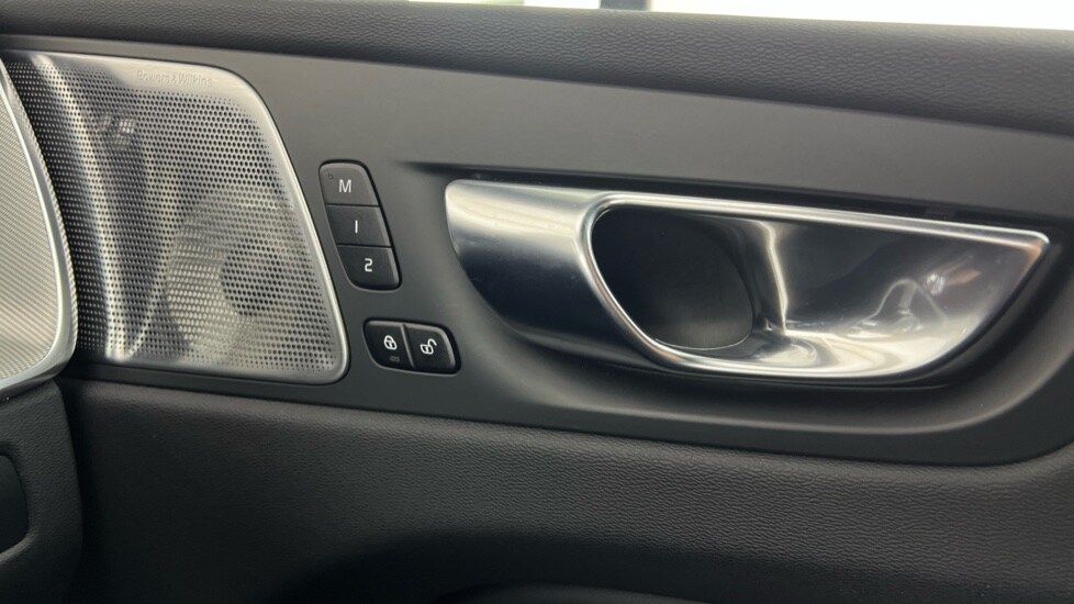 Used Volvo XC60 2025 for sale - 77732394: Photo 54