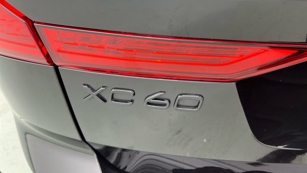 Used Volvo XC60 2025 for sale - 77732394: Photo 57