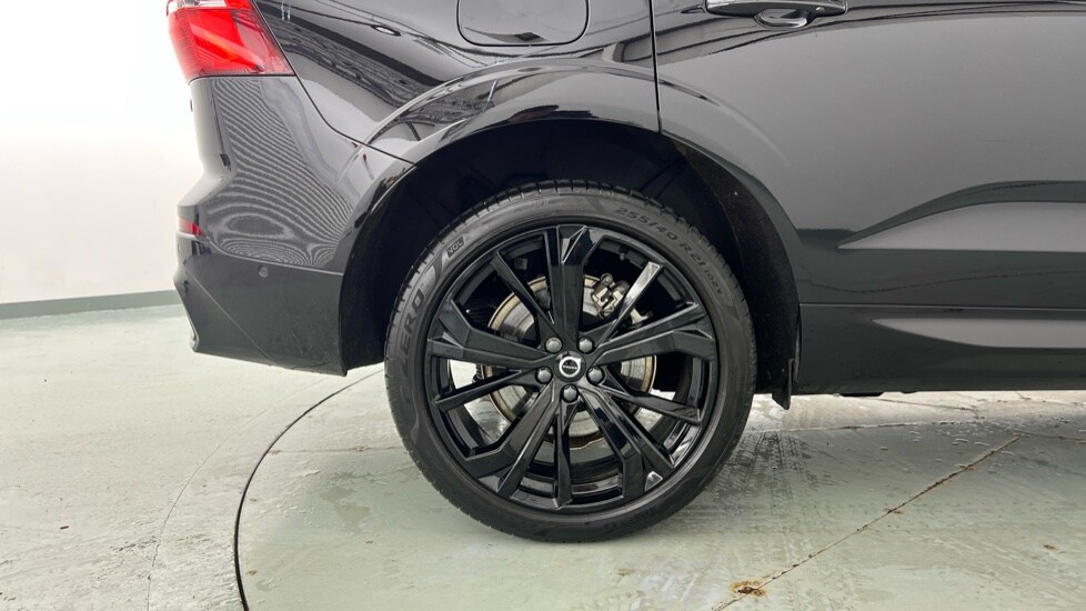 Used Volvo XC60 2025 for sale - 77732394: Photo 9