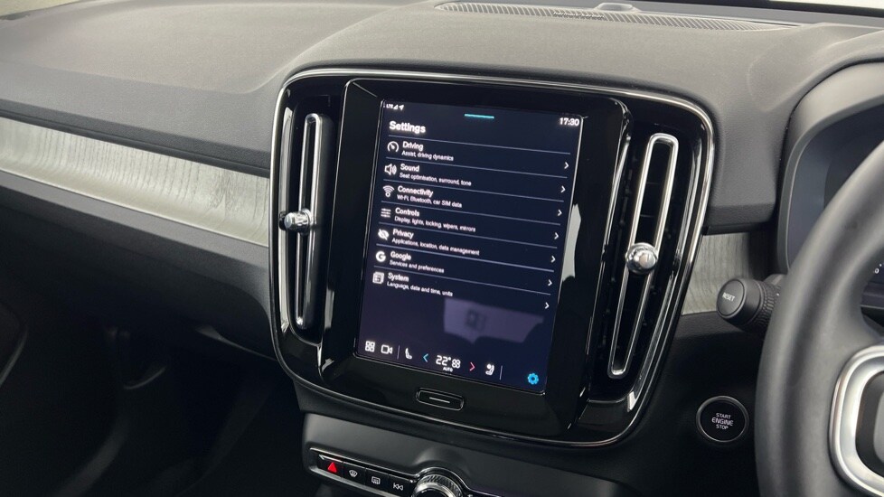 Used Volvo XC40 2024 for sale - 76507575: Photo 17