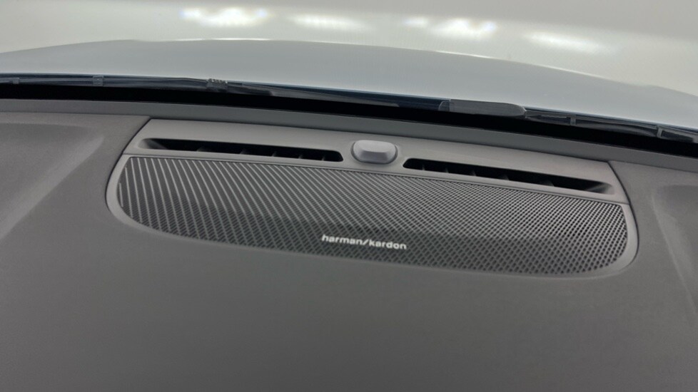 Used Volvo XC40 2024 for sale - 76507575: Photo 26