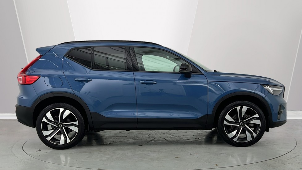 Used Volvo XC40 2024 for sale - 76507575: Photo 3