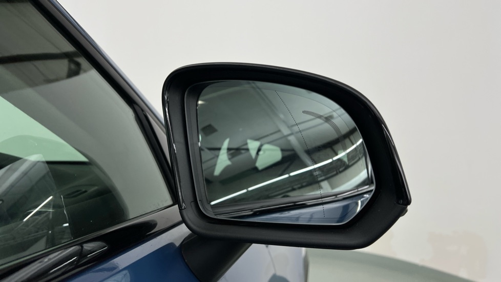 Used Volvo XC40 2024 for sale - 76507575: Photo 32