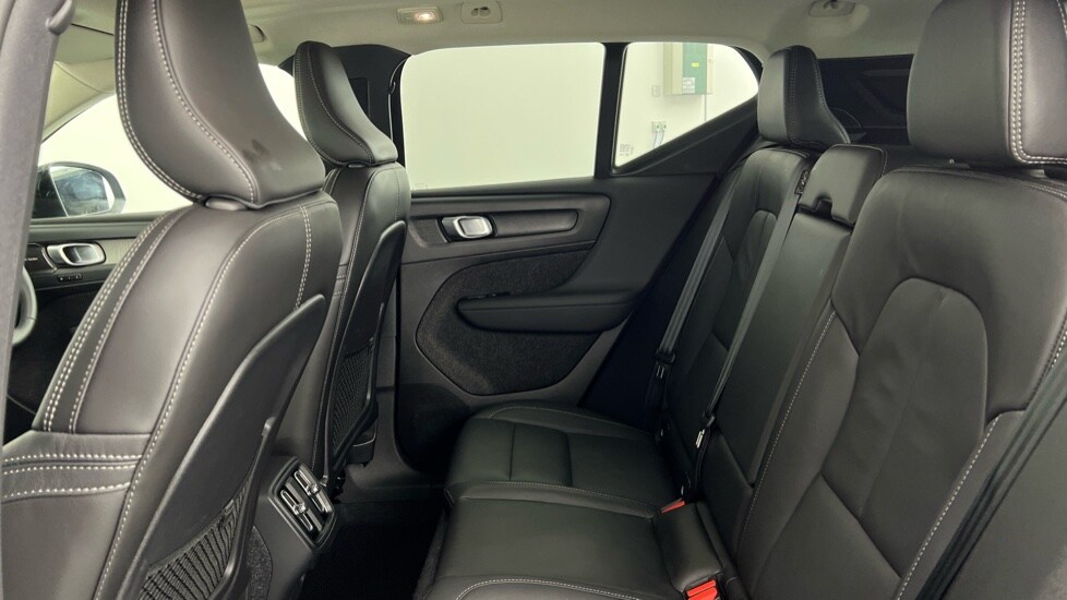 Used Volvo XC40 2024 for sale - 76507575: Photo 33