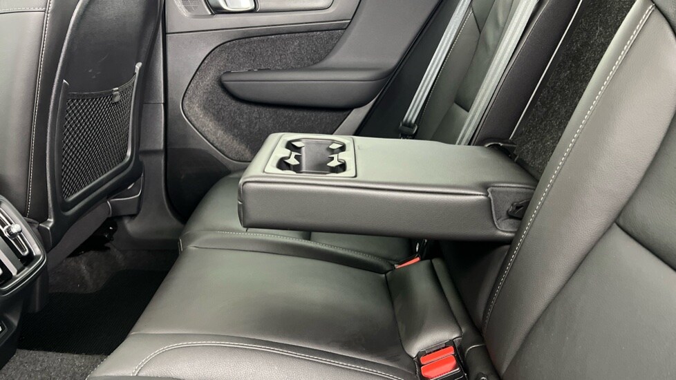 Used Volvo XC40 2024 for sale - 76507575: Photo 34