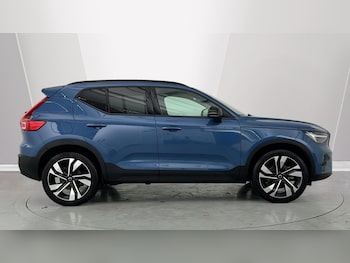 Used Volvo XC40 2024 for sale - 76507575: Photo