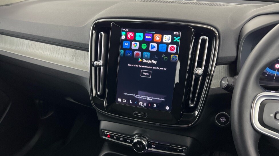 Used Volvo XC40 2024 for sale - 76507575: Photo 47