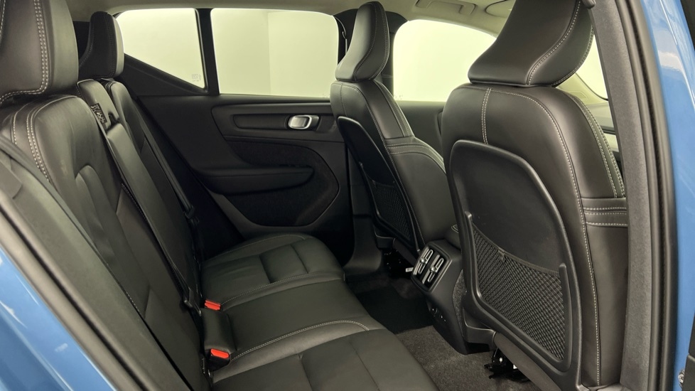 Used Volvo XC40 2024 for sale - 76507575: Photo 6