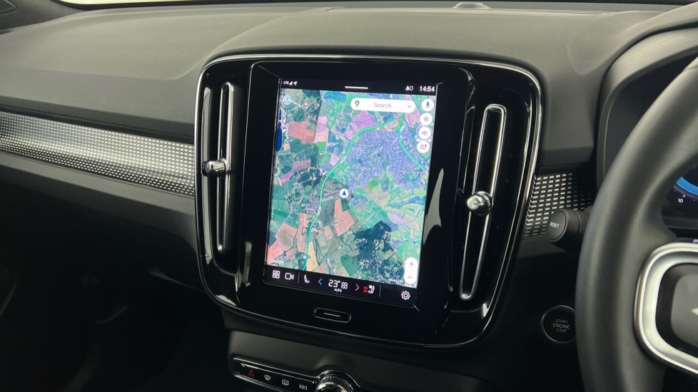 Used Volvo XC40 2025 for sale - 77397384: Photo 18