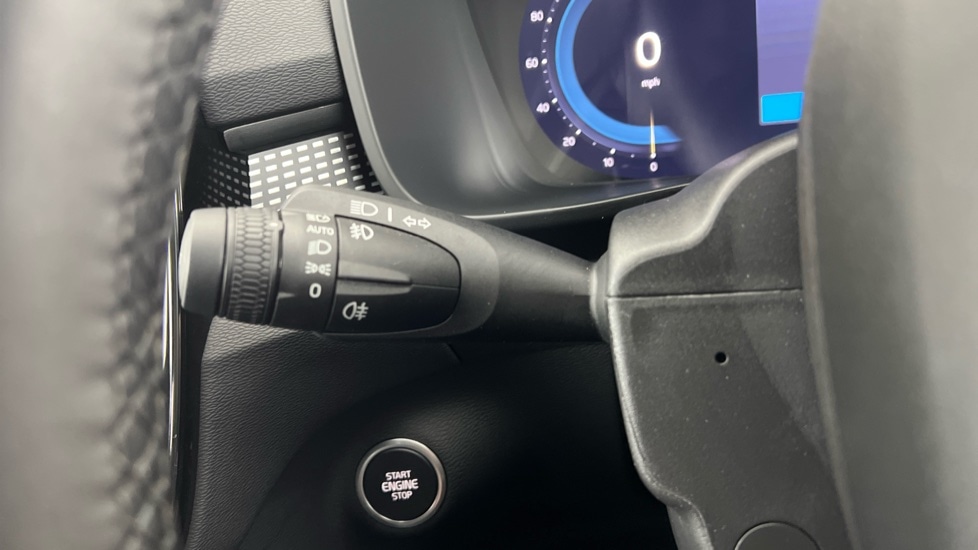 Used Volvo XC40 2025 for sale - 77397384: Photo 20