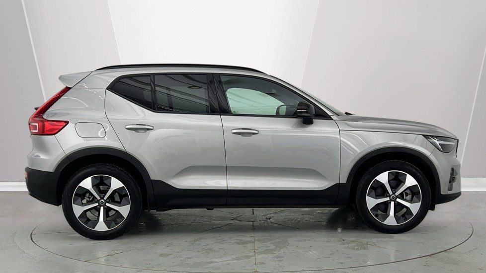 Used Volvo XC40 2025 for sale - 77397384: Photo 3
