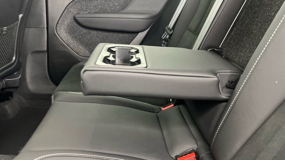 Used Volvo XC40 2025 for sale - 77397384: Photo 34