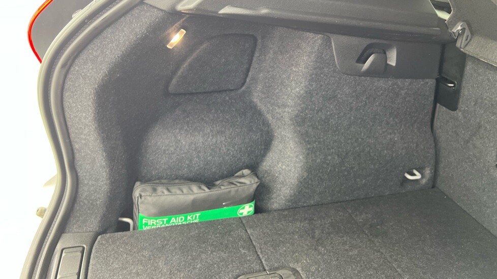 Used Volvo XC40 2025 for sale - 77397384: Photo 59