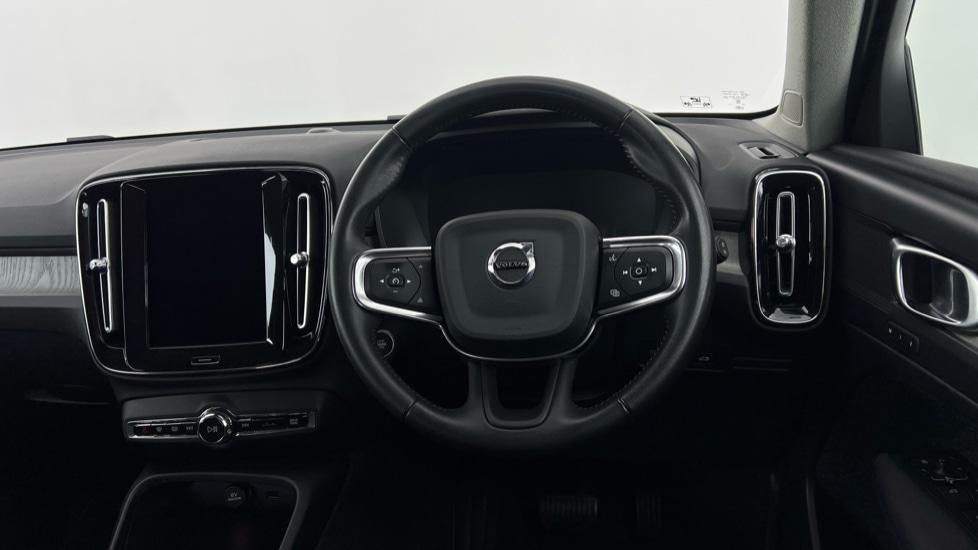 Used Volvo XC40 2021 for sale - 76523645: Photo 10