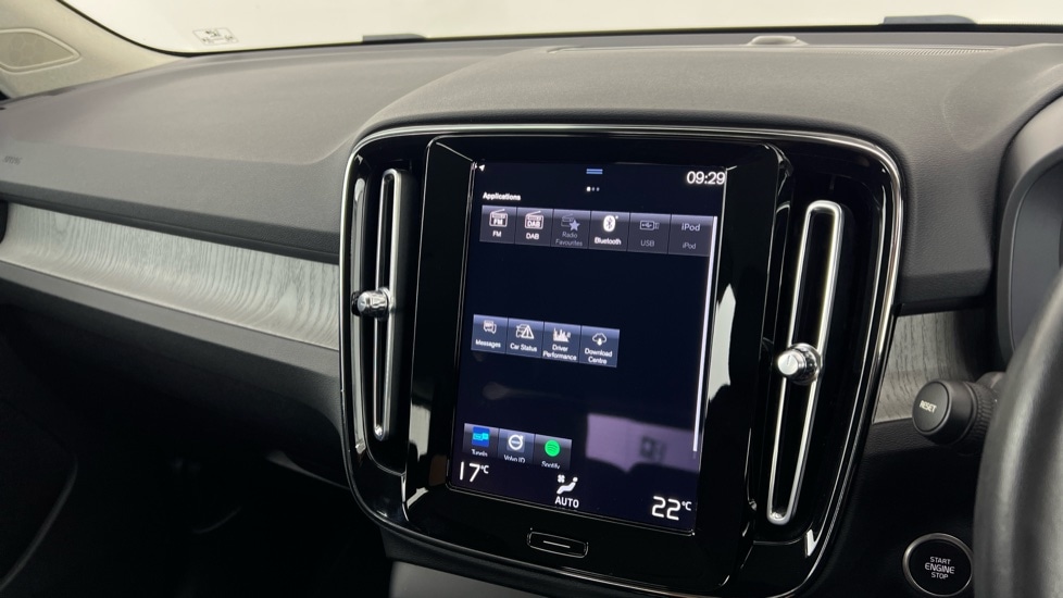 Used Volvo XC40 2021 for sale - 76523645: Photo 12