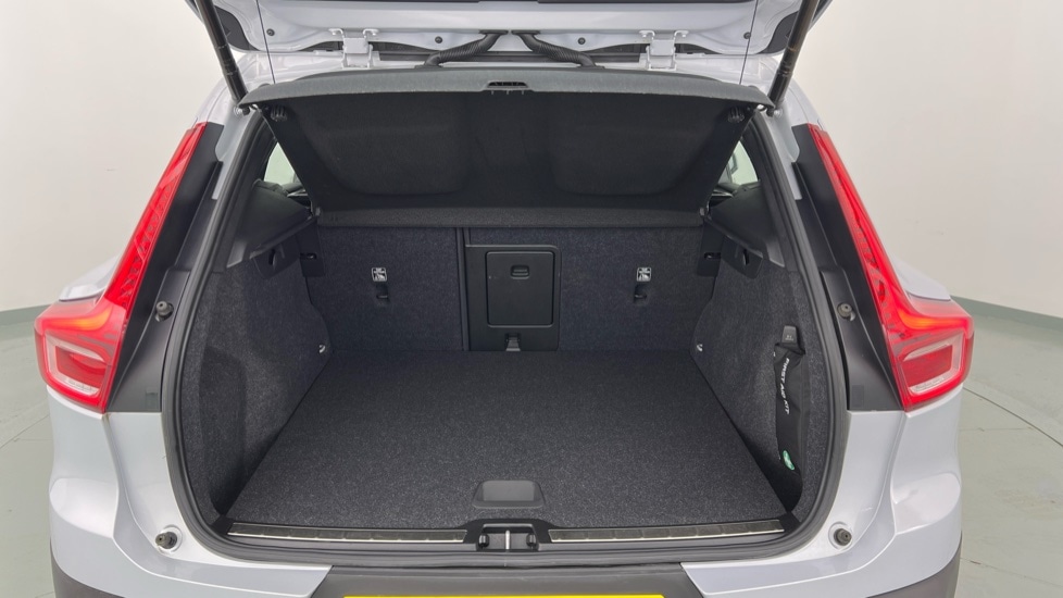 Used Volvo XC40 2021 for sale - 76523645: Photo 13