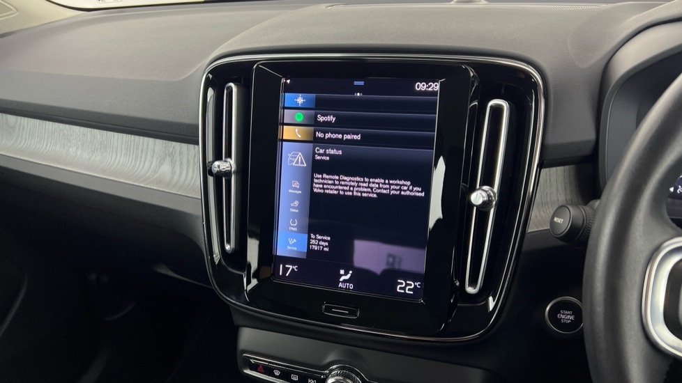 Used Volvo XC40 2021 for sale - 76523645: Photo 15