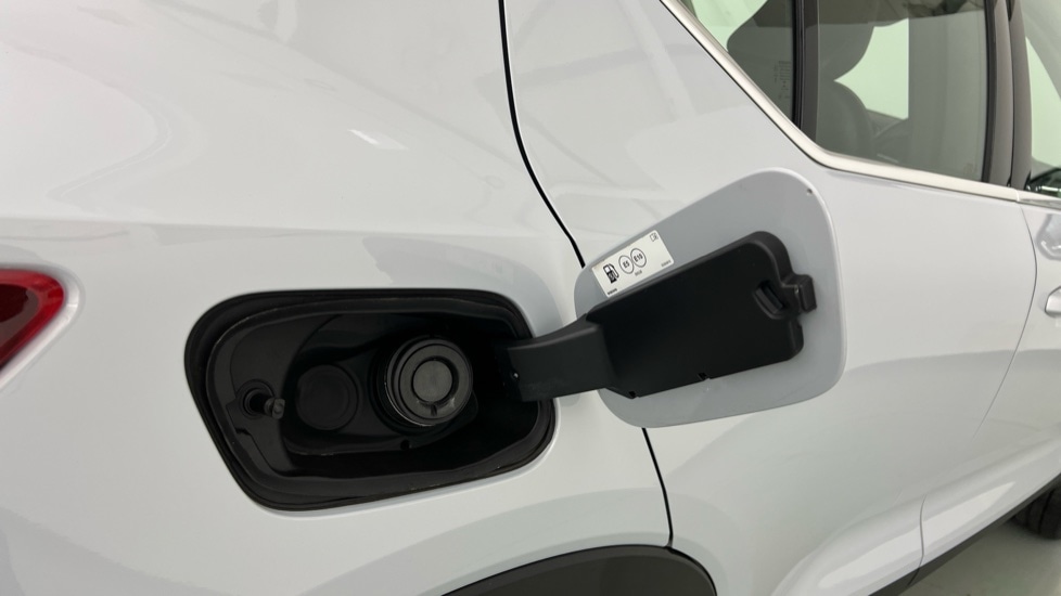 Used Volvo XC40 2021 for sale - 76523645: Photo 16