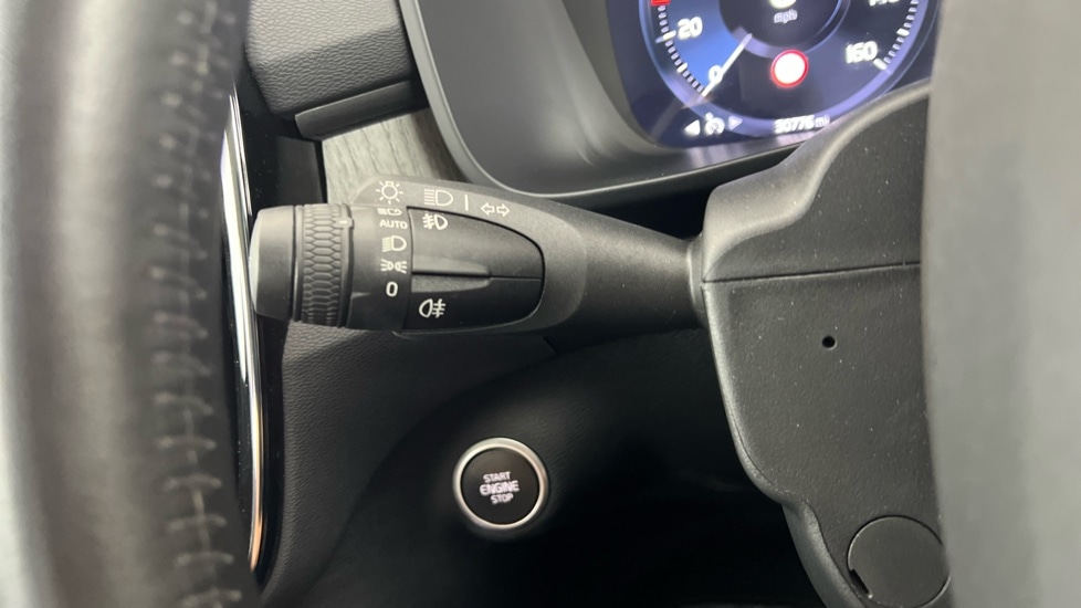 Used Volvo XC40 2021 for sale - 76523645: Photo 20