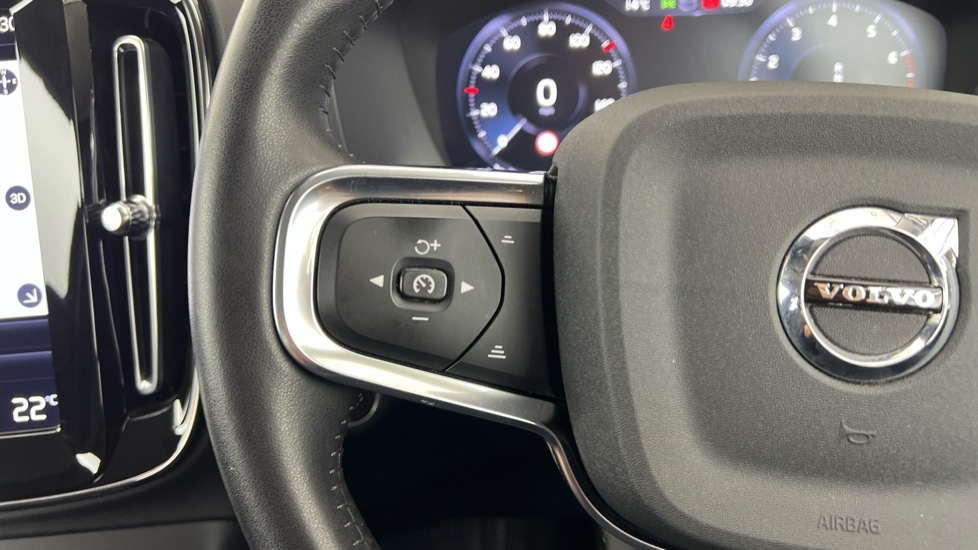 Used Volvo XC40 2021 for sale - 76523645: Photo 21