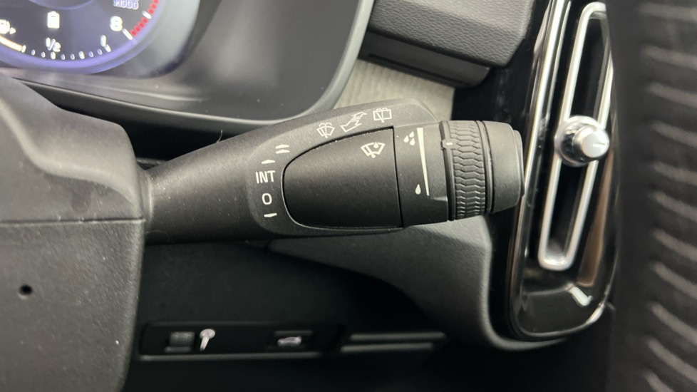 Used Volvo XC40 2021 for sale - 76523645: Photo 23