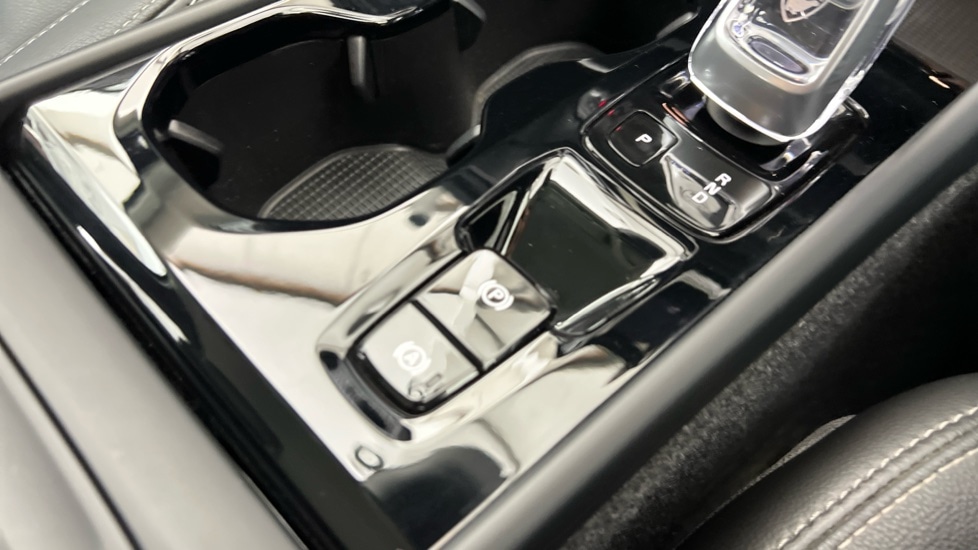 Used Volvo XC40 2021 for sale - 76523645: Photo 27