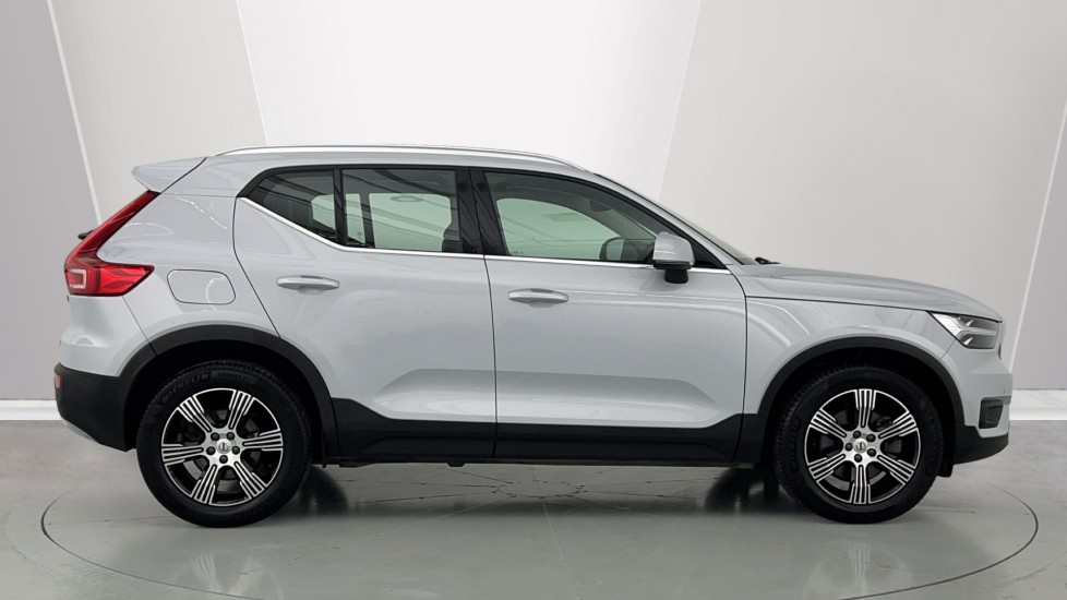 Used Volvo XC40 2021 for sale - 76523645: Photo 3