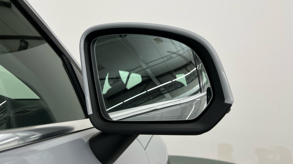 Used Volvo XC40 2021 for sale - 76523645: Photo 32