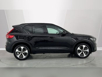 Used Volvo XC40 2025 for sale - 78804437: Photo