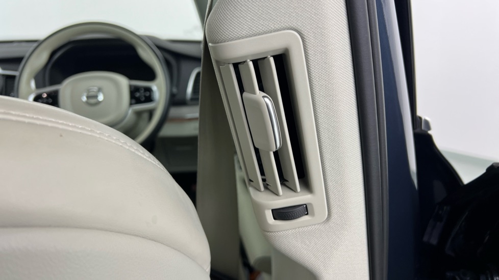 Used Volvo XC90 2022 for sale - 76575211: Photo 38