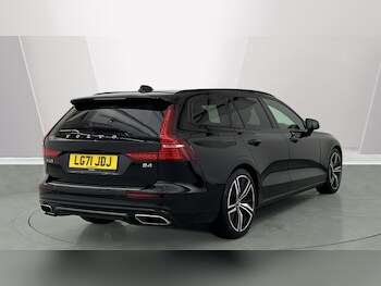 Used Volvo V60 2021 for sale - 77346820: Photo