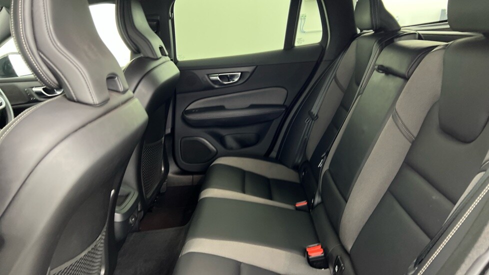 Used Volvo V60 2021 for sale - 77346820: Photo 33