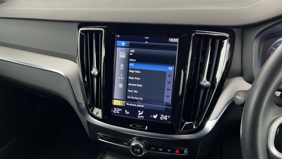 Used Volvo V60 2021 for sale - 77346820: Photo 41