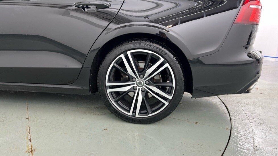 Used Volvo V60 2021 for sale - 77346820: Photo 55