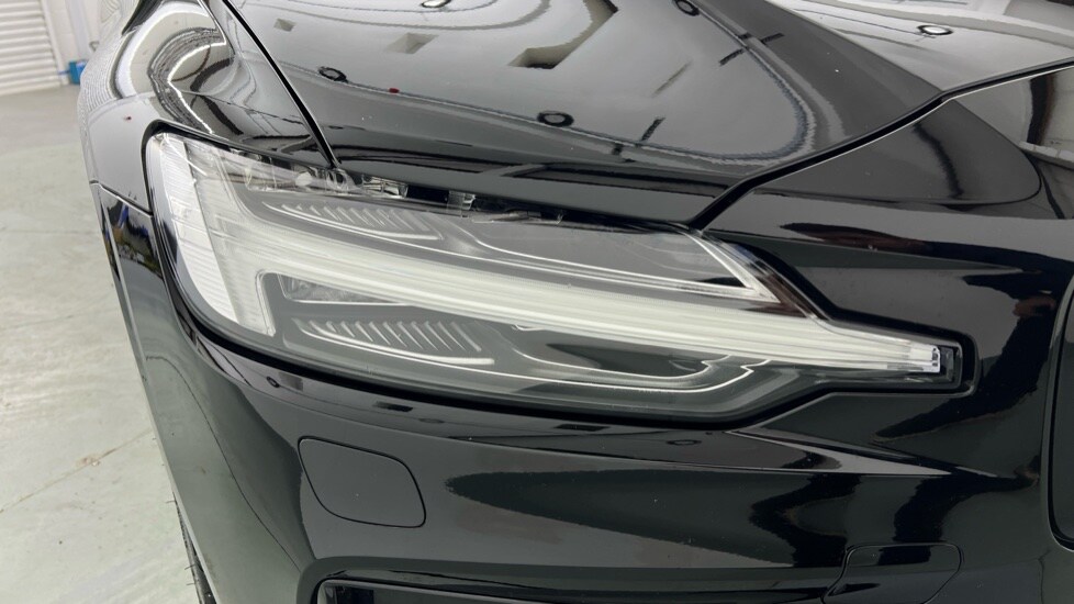 Used Volvo V60 2021 for sale - 77346820: Photo 58