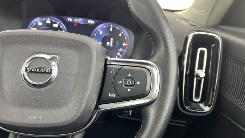 Used Volvo XC40 2020 for sale - 78186925: Photo 22