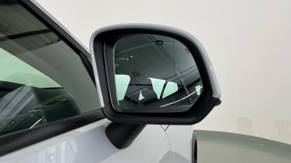 Used Volvo XC40 2020 for sale - 78186925: Photo 32