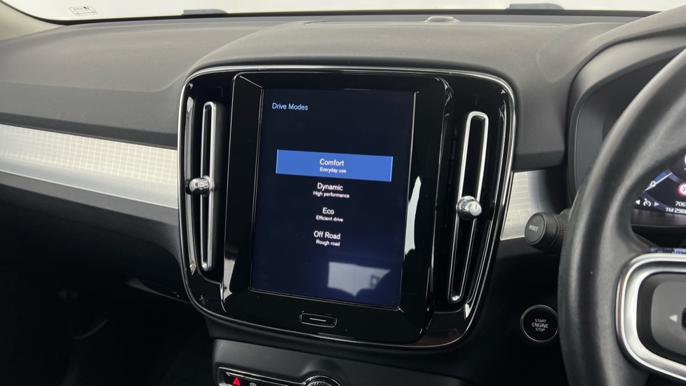 Used Volvo XC40 2020 for sale - 78186925: Photo 44