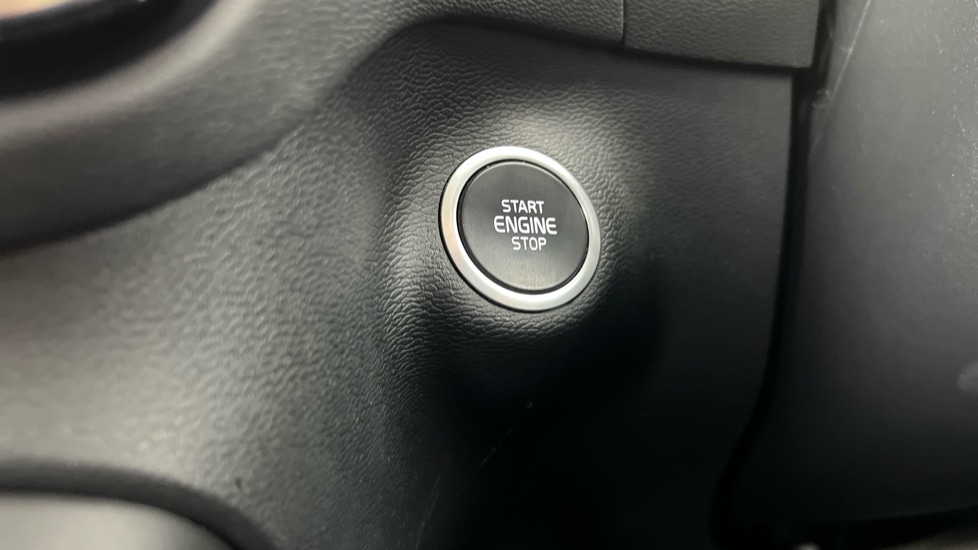 Used Volvo XC40 2020 for sale - 78186925: Photo 45