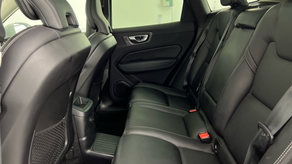 Used Volvo XC60 2022 for sale - 76183925: Photo 33