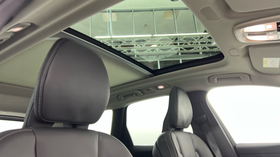 Used Volvo XC60 2025 for sale - 77031318: Photo 31