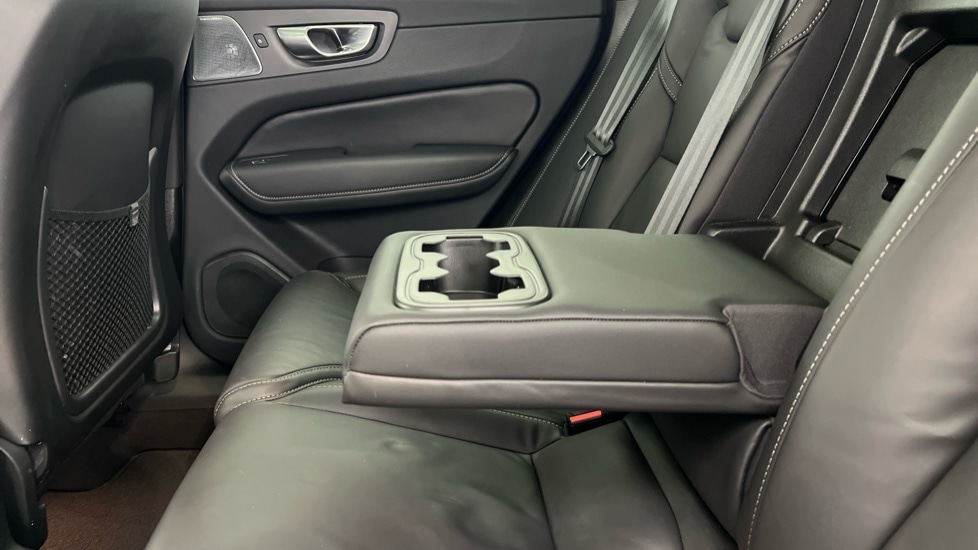 Used Volvo XC60 2025 for sale - 77031318: Photo 34