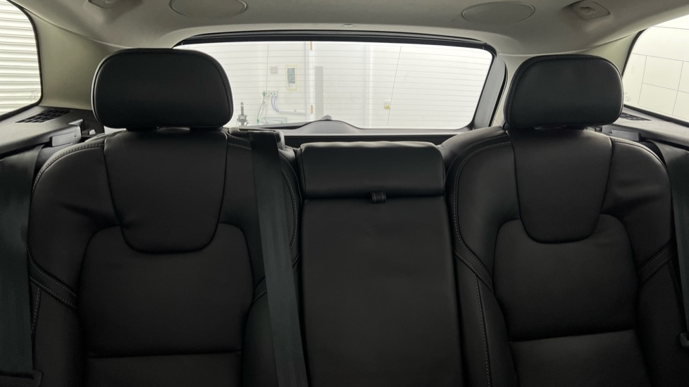 Used Volvo XC60 2025 for sale - 77031318: Photo 36