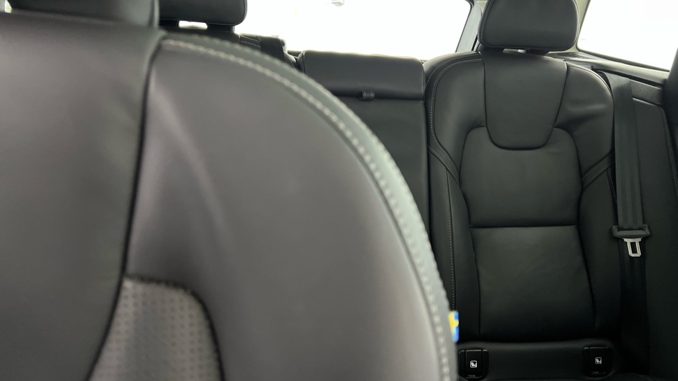 Used Volvo XC60 2025 for sale - 77031318: Photo 37