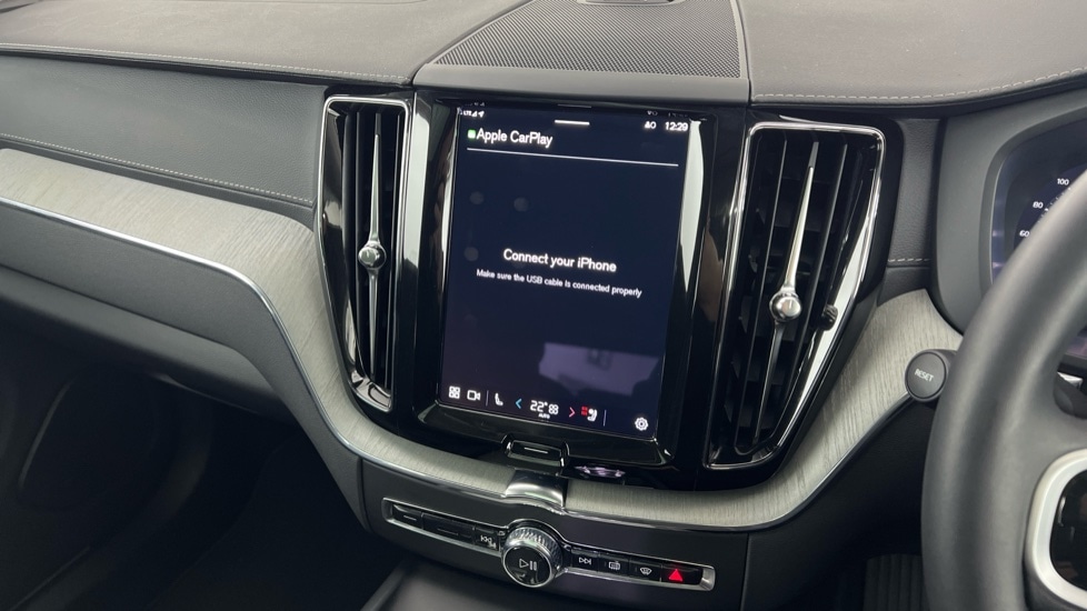 Used Volvo XC60 2025 for sale - 77031318: Photo 45