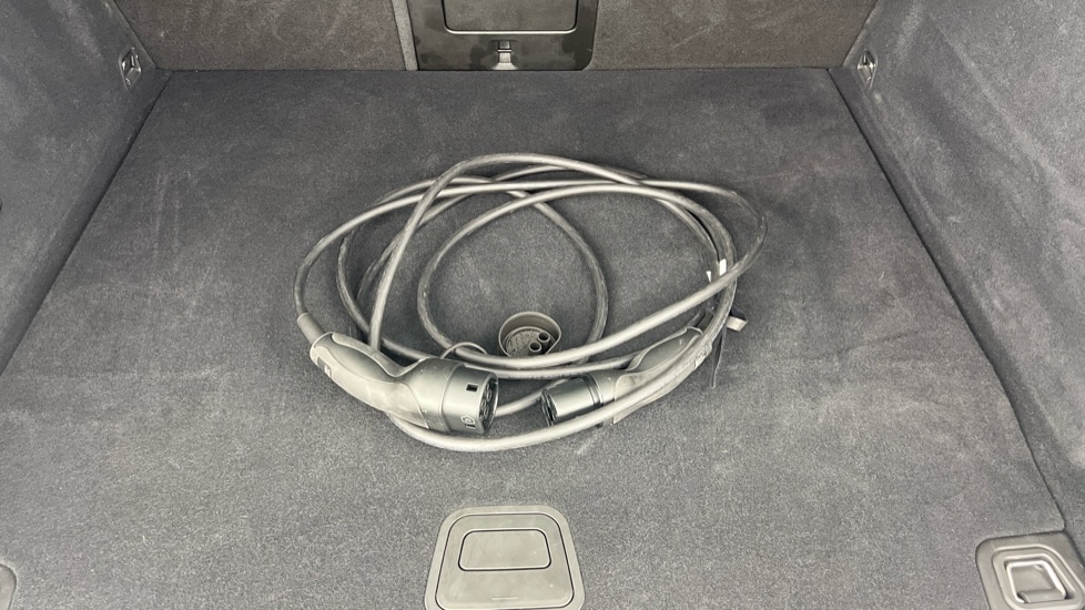 Used Volvo XC60 2025 for sale - 77031318: Photo 56