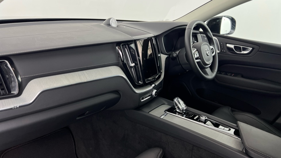 Used Volvo XC60 2025 for sale - 77031318: Photo 62