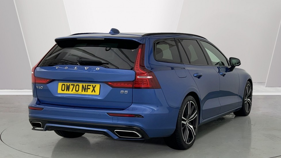 Used Volvo V60 2020 for sale - 76684082: Photo 2
